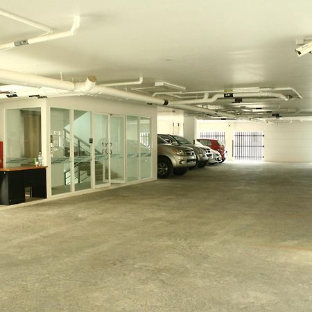 The Baycliff Residences Patong Exterior photo