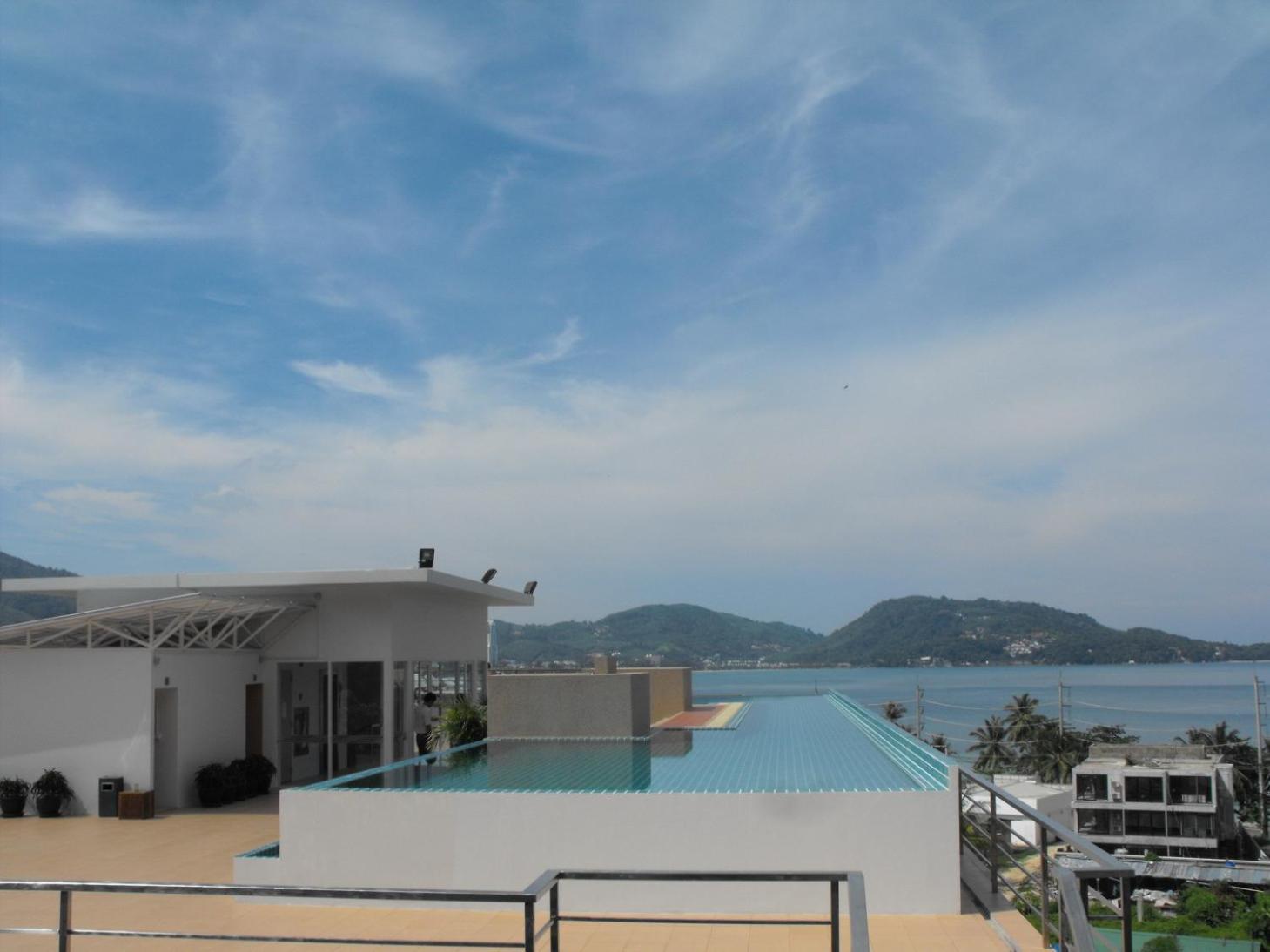 The Baycliff Residences Patong Exterior photo