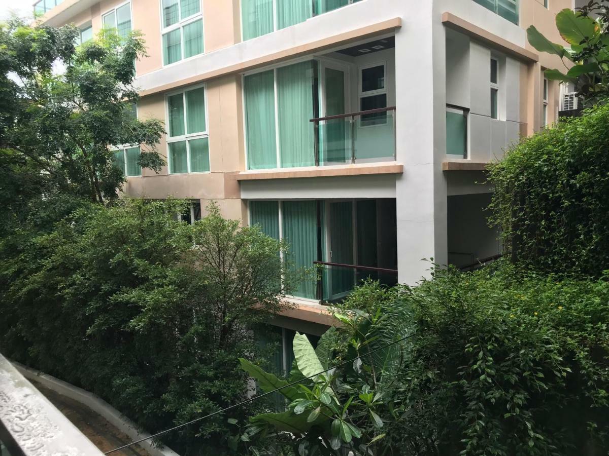 The Baycliff Residences Patong Exterior photo